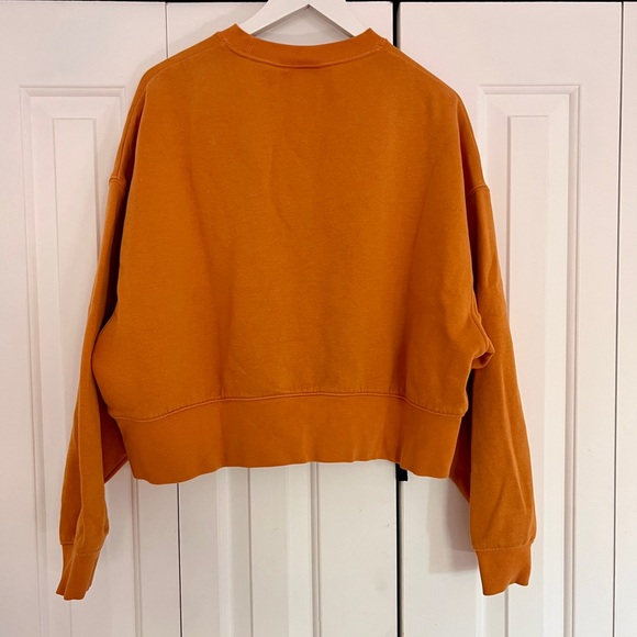 Nike Cropped Sweatshirt - Picture 2 of 3